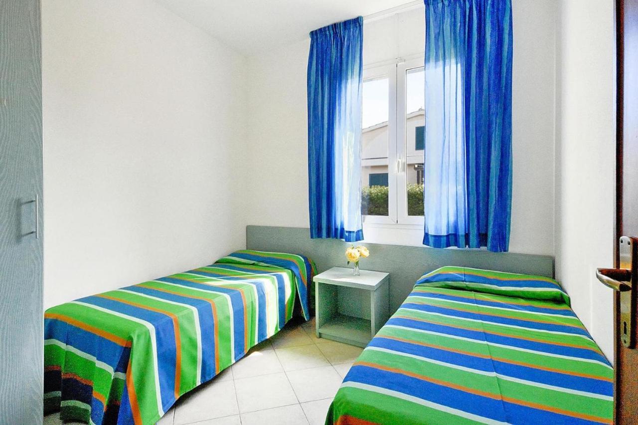 Apartment In Cecina Mare With Outdoor Pool Marina di Cecina Exterior foto