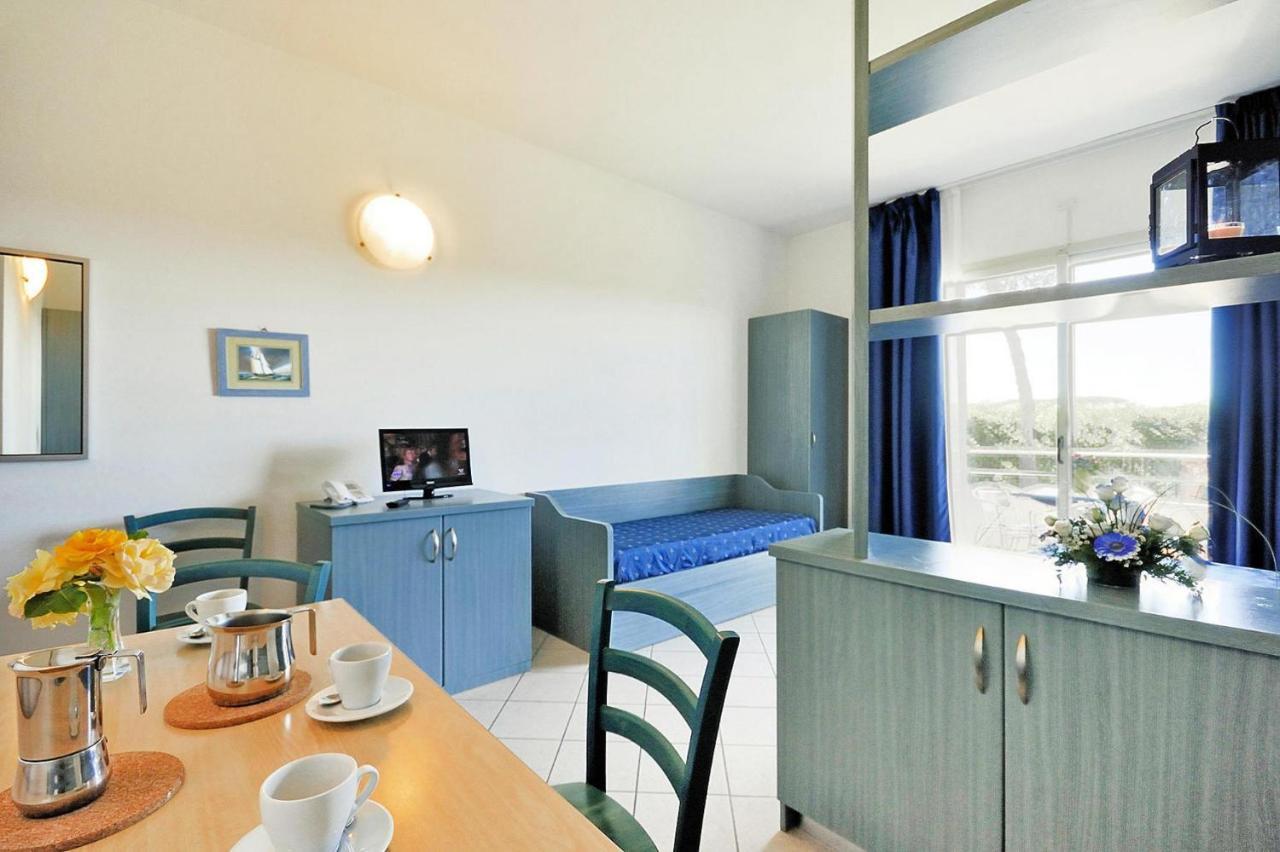Apartment In Cecina Mare With Outdoor Pool Marina di Cecina Exterior foto
